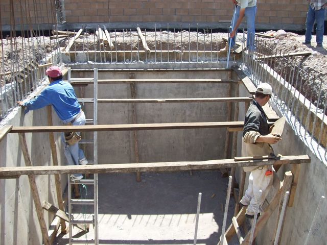 CIMBRADO EN LOSA DE CIMENTACION.FOSA ENCAPSULADA